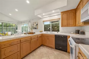 6347 Sombrero, Cypress, CA 90630 - Photo 19