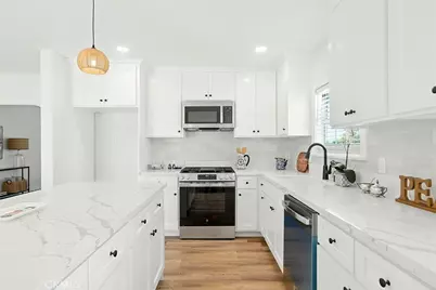 2206 W 78th, Inglewood, CA 90305 - Photo 9