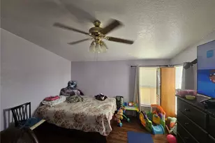 16600 Downey Ave, Paramount, CA 90723 - Photo 9