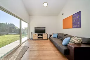 2504 Royale Pl, Fullerton, CA 92833 - Photo 9