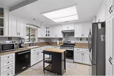 20070 Winton, Corona, CA 92881 - Photo 5