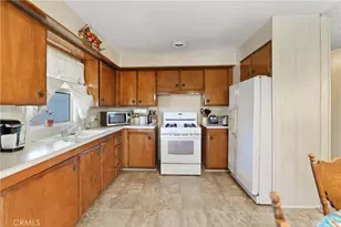1630 126 S Barranca, Glendora, CA 91740 - Photo 7