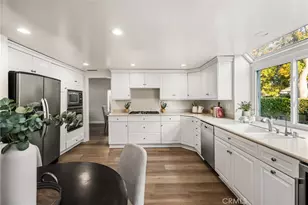 4 Abeto, Irvine, CA 92620 - Photo 7