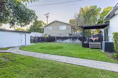 142 W Brookdale, Fullerton, CA 92832 - Photo 23