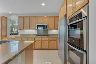 406 Town Forest Ct, Camarillo, CA 93012 - Photo 5