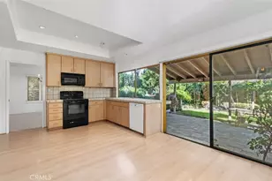 1665 N Sycamore St, Orange, CA 92867 - Photo 11