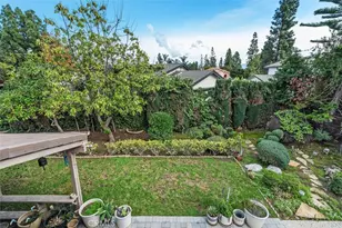 1665 N Sycamore St, Orange, CA 92867 - Photo 27