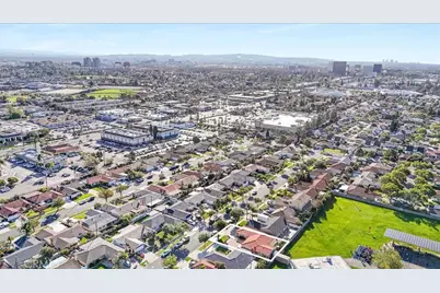 2618 S Pacific Avenue, Santa Ana, CA 92704 - Photo 47