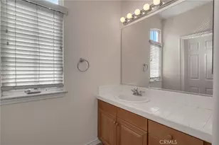 105 Kingfisher Ct, Long Beach, CA 90803 - Photo 35