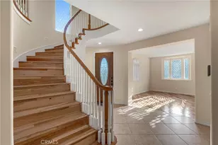 105 Kingfisher Ct, Long Beach, CA 90803 - Photo 17