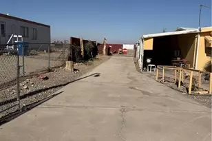 140 Safari Dr, Needles, CA 92363 - Photo 3