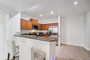 13951 Sherman Way, Van Nuys, CA 91405 - Photo 11