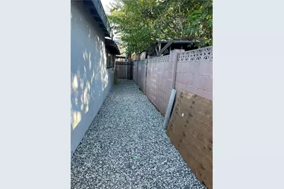 8932 Gallatin, Pico Rivera, CA 90660 - Photo 9