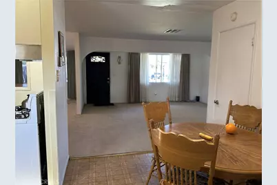 18605 Sequoia, Bloomington, CA 92316 - Photo 5