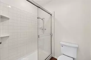 18360 Collins St, Tarzana, CA 91356 - Photo 43