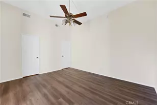 18360 Collins St, Tarzana, CA 91356 - Photo 49