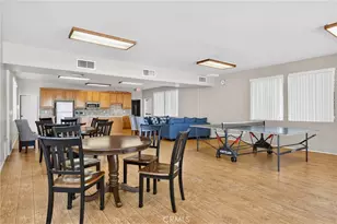 18360 Collins St, Tarzana, CA 91356 - Photo 59