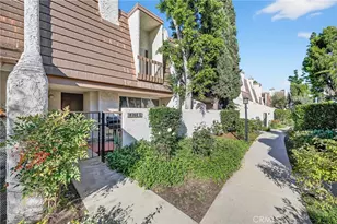 18360 Collins St, Tarzana, CA 91356 - Photo 5