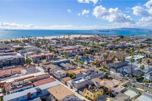 128 13th St, Seal Beach, CA 90740 - Photo 27