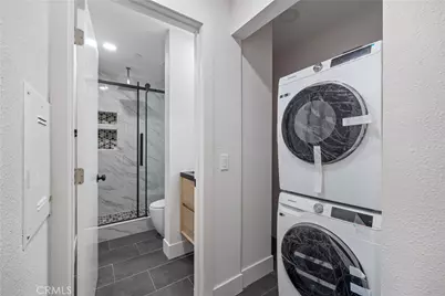 190 W 3rd, Santa Ana, CA 92701 - Photo 13