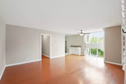 345 Wisconsin #207, Long Beach, CA 90814 - Photo 3