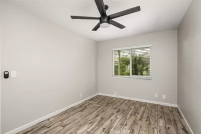 10238 Disney, Huntington Beach, CA 92646 - Photo 19