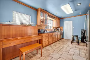 4816 Stratford, Los Angeles, CA 90042 - Photo 13