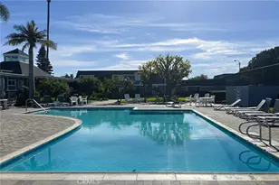 8409 Dory, Huntington Beach, CA 92646 - Photo 31