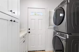 267 Olive St, Claremont, CA 91711 - Photo 23