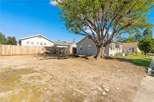 267 Olive St, Claremont, CA 91711 - Photo 59