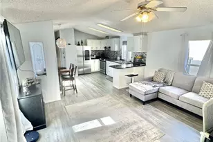 8811 Park Street, Bellflower, CA 90706 - Photo 5