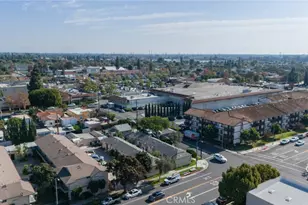 15954 Vermont, Paramount, CA 90723 - Photo 3