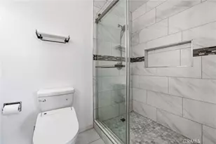 1076 Mitchell Ave, Tustin, CA 92780 - Photo 13