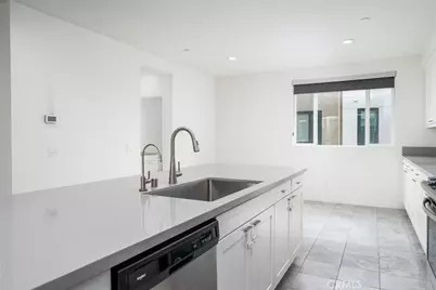 2850 N Glassell St, Orange, CA 92865 - Photo 9