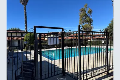 3927 W McFadden Ave #B, Santa Ana, CA 92704 - Photo 5