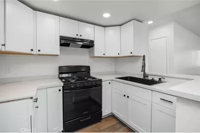 600 W 3rd Street #B205, Santa Ana, CA 92701 - Photo 7