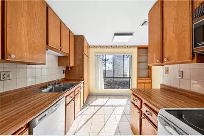 4210 Via Arbolada #220, Los Angeles, CA 90042 - Photo 25