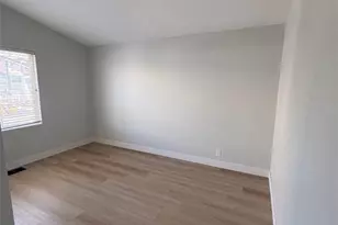 19127 Pioneer, Artesia, CA 90701 - Photo 5