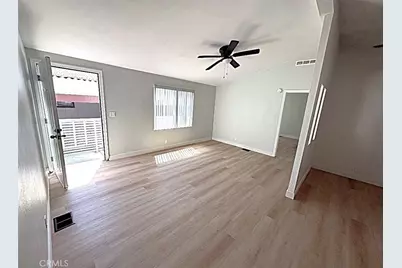 19127 Pioneer #32, Artesia, CA 90701 - Photo 3
