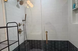 425 Terraine, Long Beach, CA 90814 - Photo 11