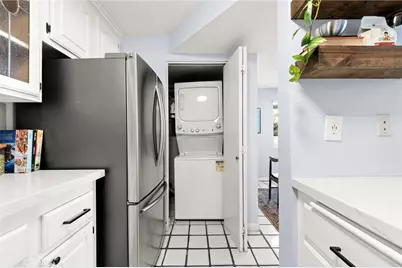1739 E Broadway #5, Long Beach, CA 90802 - Photo 11