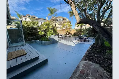 16692 Bayview Drive, Huntington Beach, CA 90742 - Photo 9