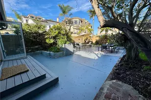 16692 Bayview Dr, Huntington Beach, CA 90742 - Photo 9