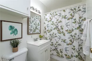 250 Linden Ave, Long Beach, CA 90802 - Photo 15