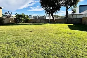 3913 W Hazard, Santa Ana, CA 92703 - Photo 41