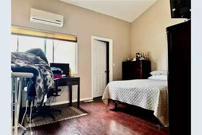 3913 W Hazard #D, Santa Ana, CA 92703 - Photo 19