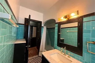 140 Linden Ave, Long Beach, CA 90802 - Photo 23