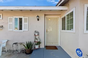 15873 La Paz Dr, Victorville, CA 92395 - Photo 9