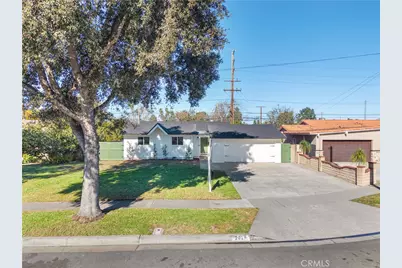 2029 W Flora, Santa Ana, CA 92704 - Photo 3
