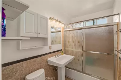 1123 Electric Avenue, Gardena, CA 90248 - Photo 11